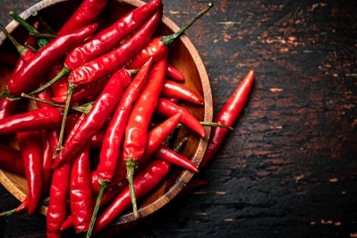 Review proposes red chili pepper extract for brain health studies